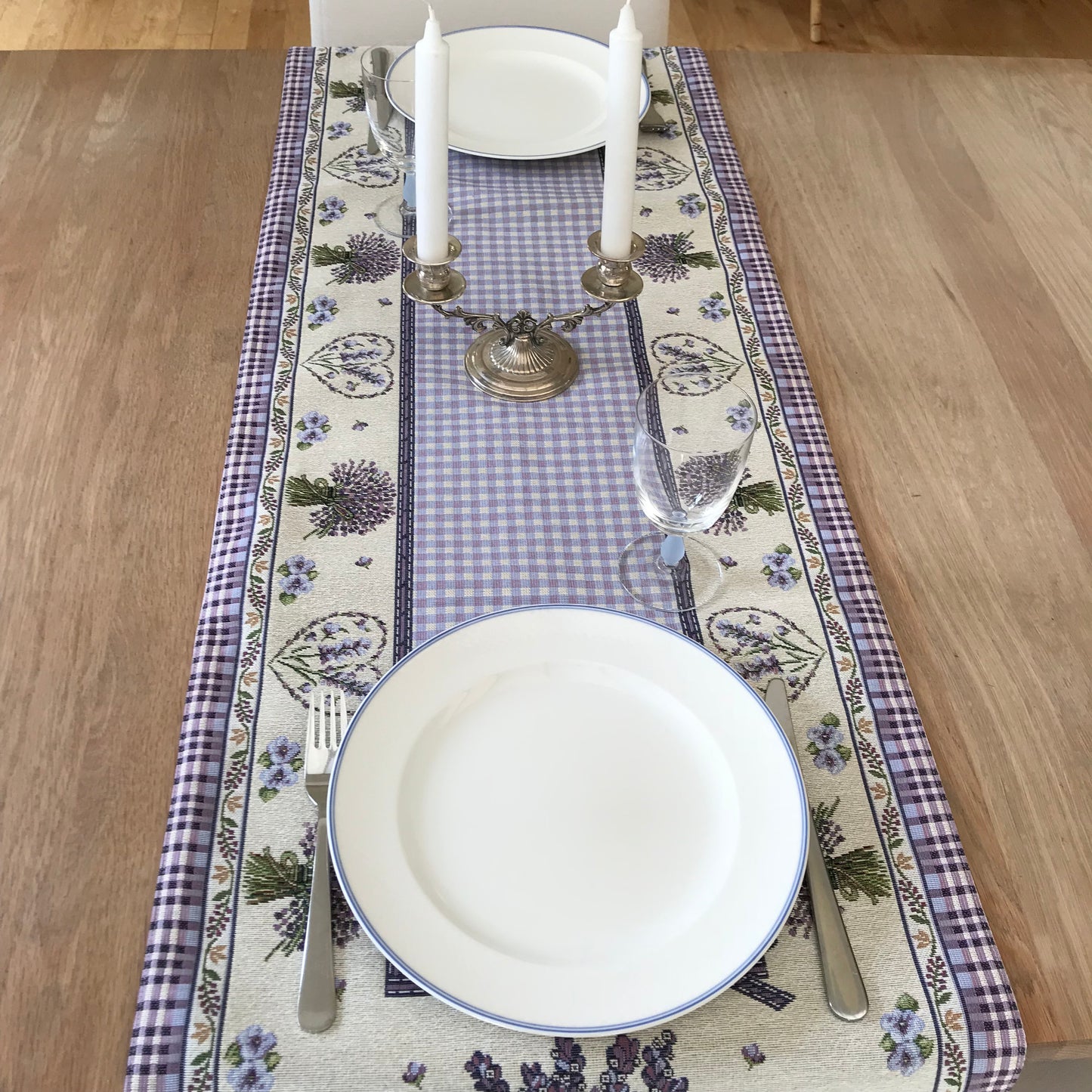 Surrey Summer Table Runner - Alessandra Handmade Creations