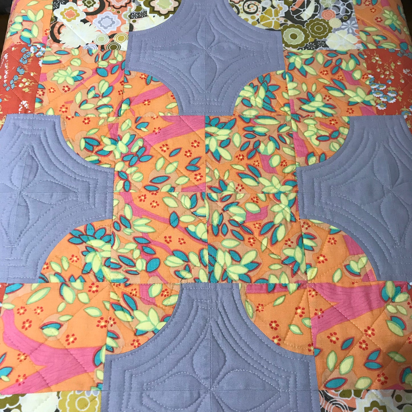 The Orange "Drunkard Path" Wall Hanging Quilt - Alessandra Handmade Creations