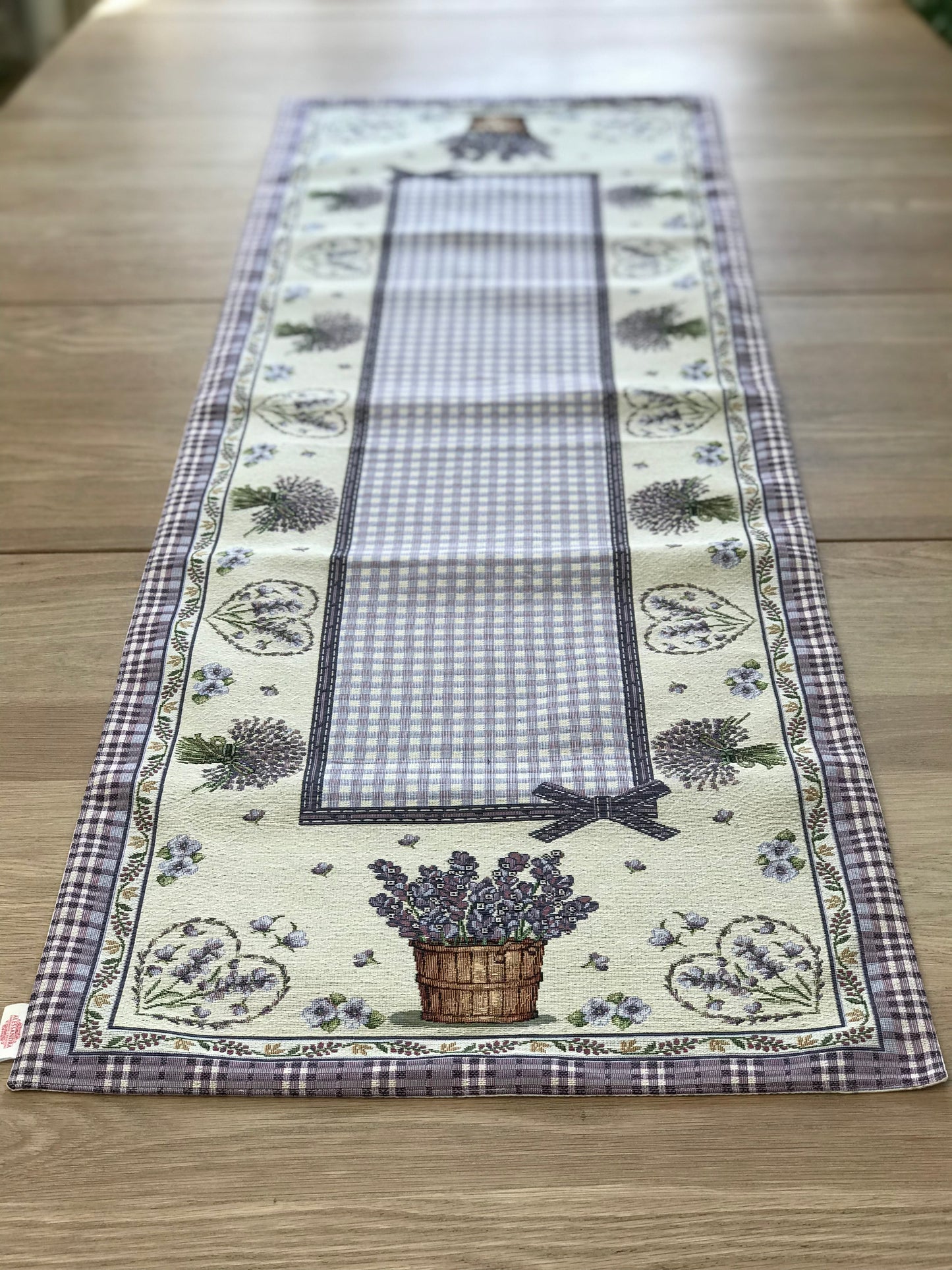 Surrey Summer Table Runner - Alessandra Handmade Creations