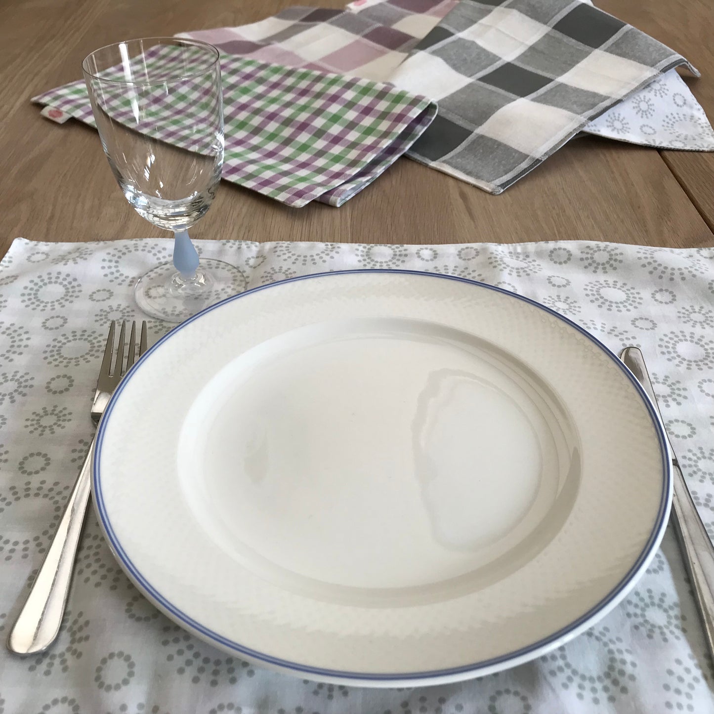 Chelsea Placemats - Alessandra Handmade Creations