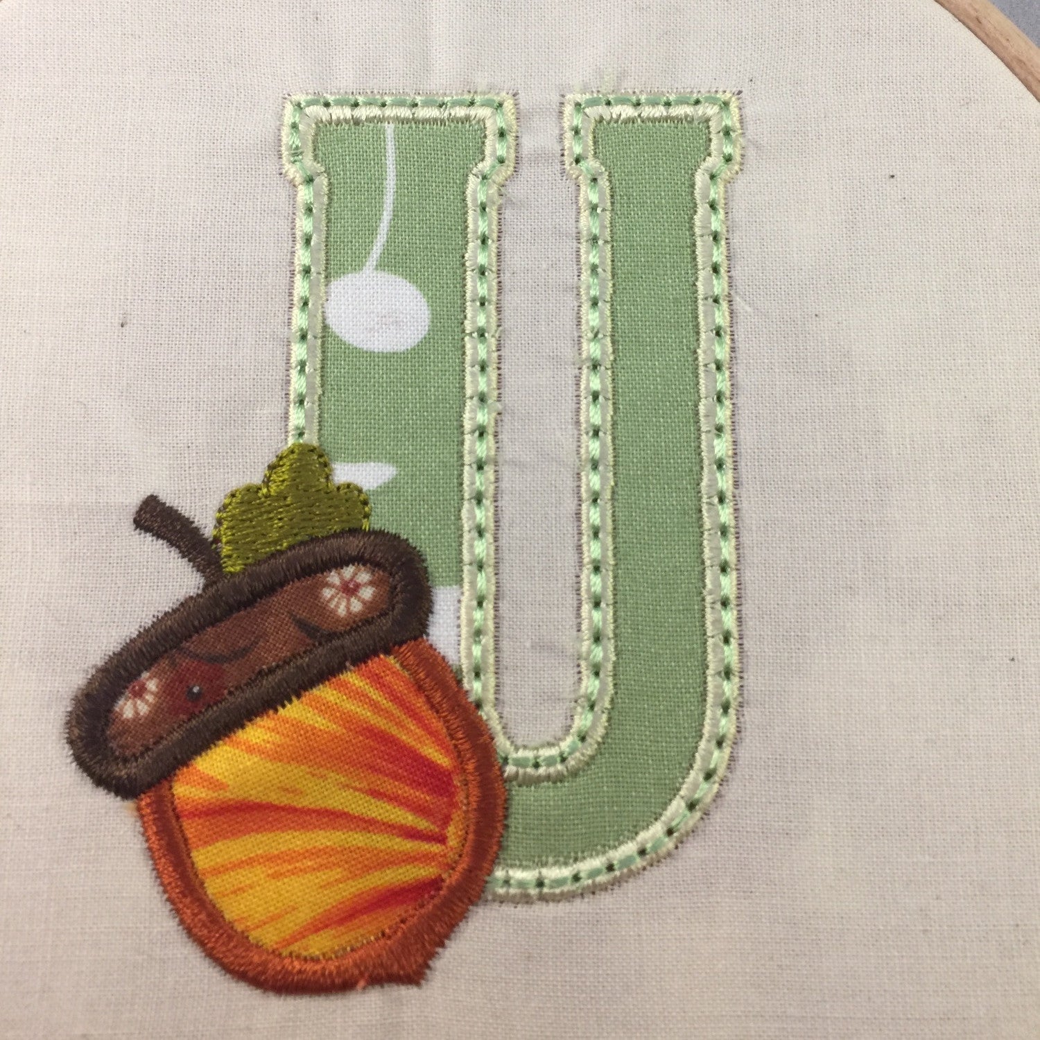 Wall Art with Appliqué Embroidery - Alessandra Handmade Creations