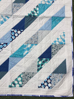 Out of the Blue Quilt - Alessandra Handmade Creations