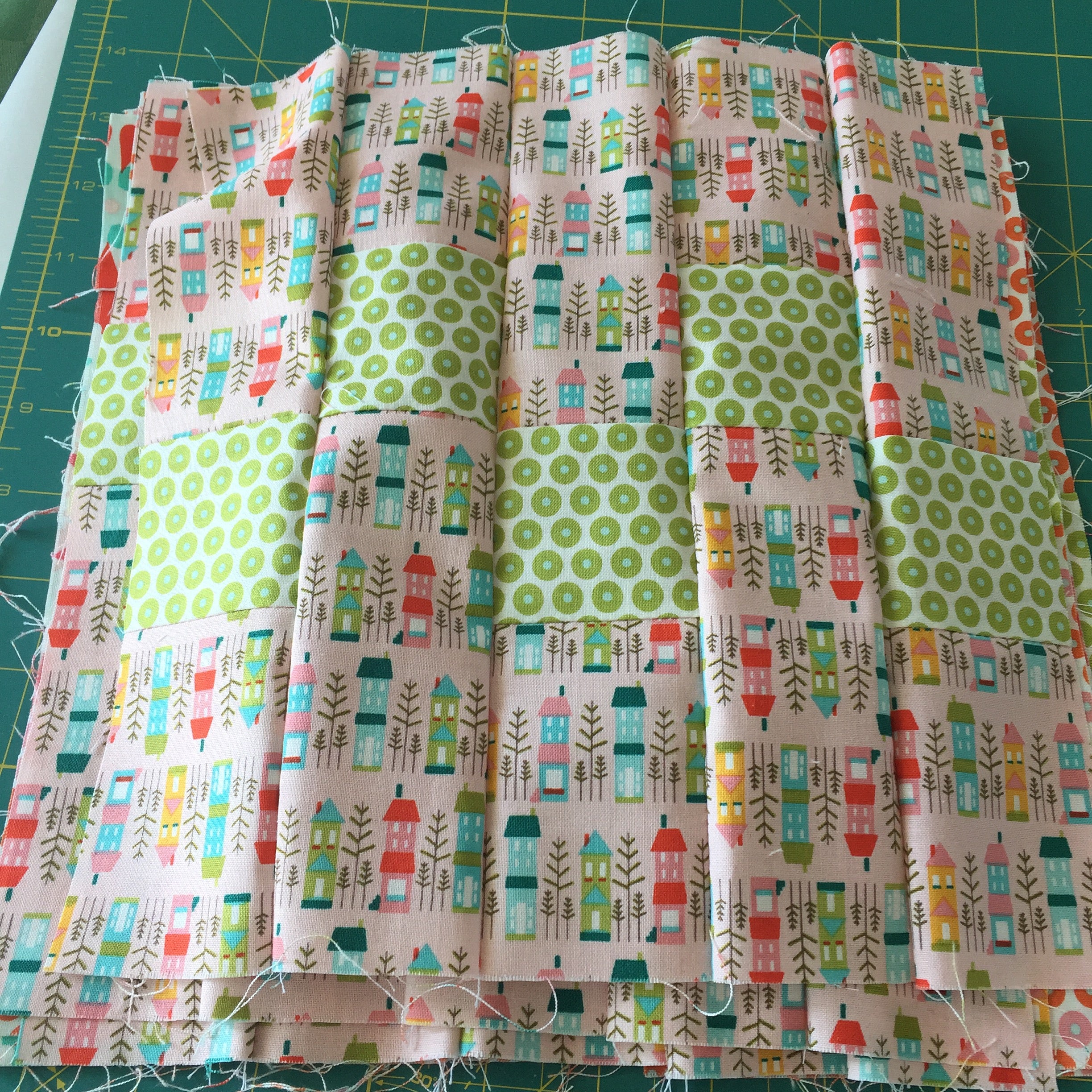 Summer Twist Quilt - Alessandra Handmade Creations