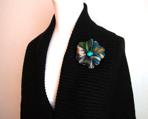 Flower Brooch - Handwoven Uzbek Fabrics - small - Alessandra Handmade Creations
